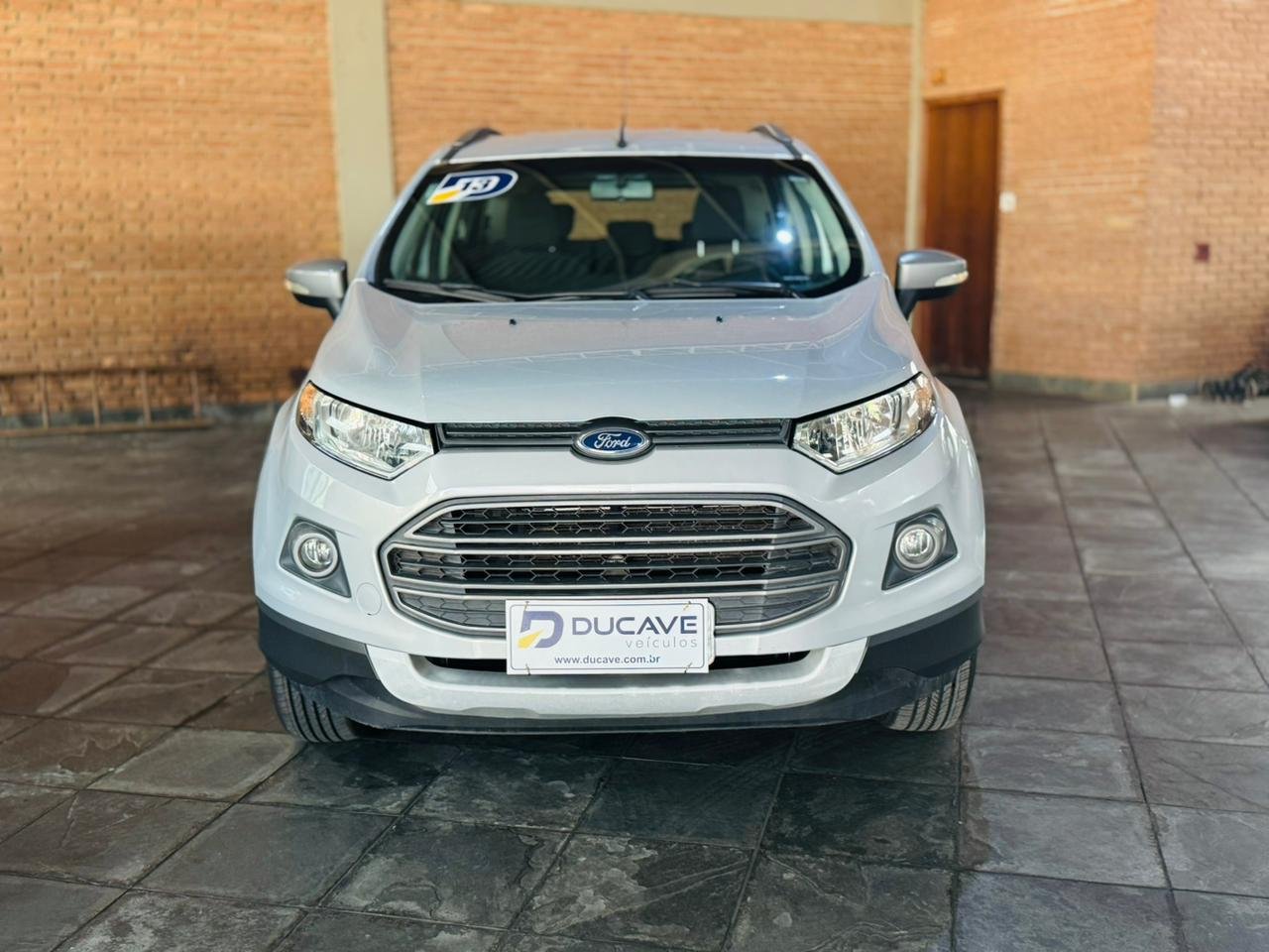 Fotos Ducave Veículos