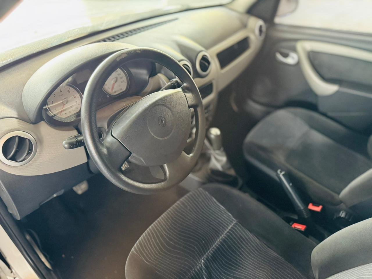 Renault Sandero 2008 — foto 8