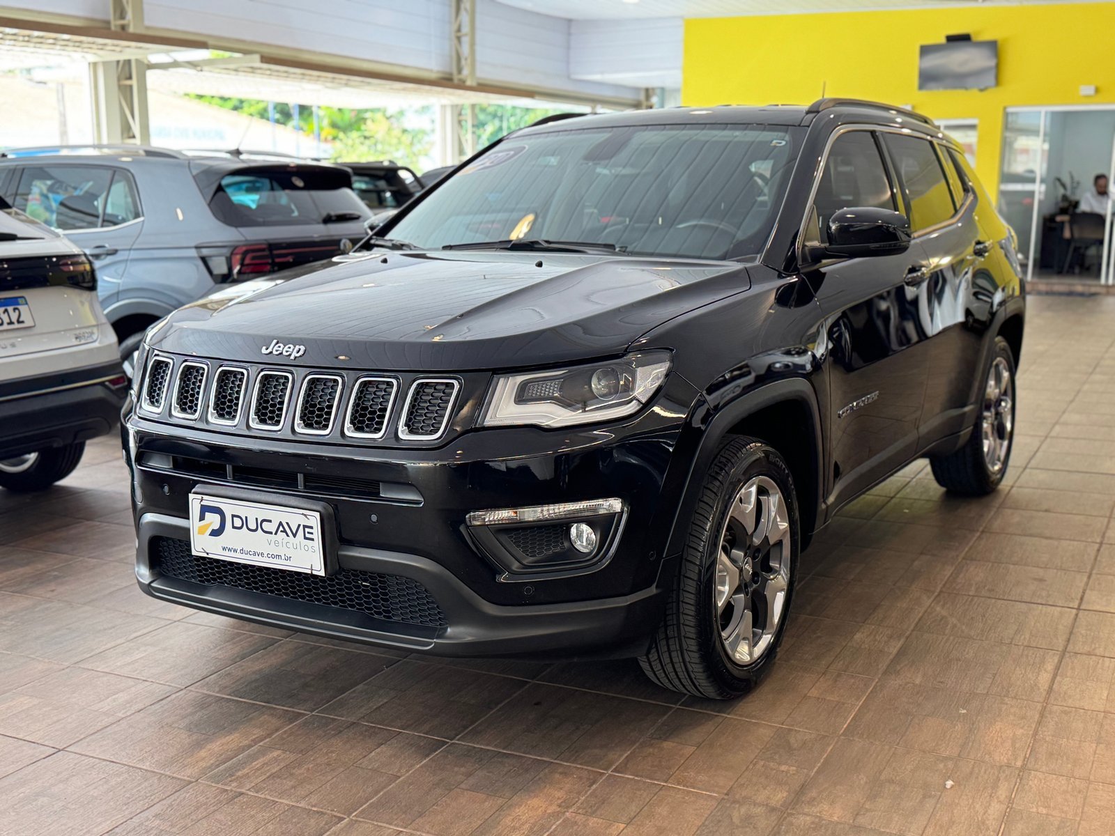 Jeep Compass 2020 — foto 2