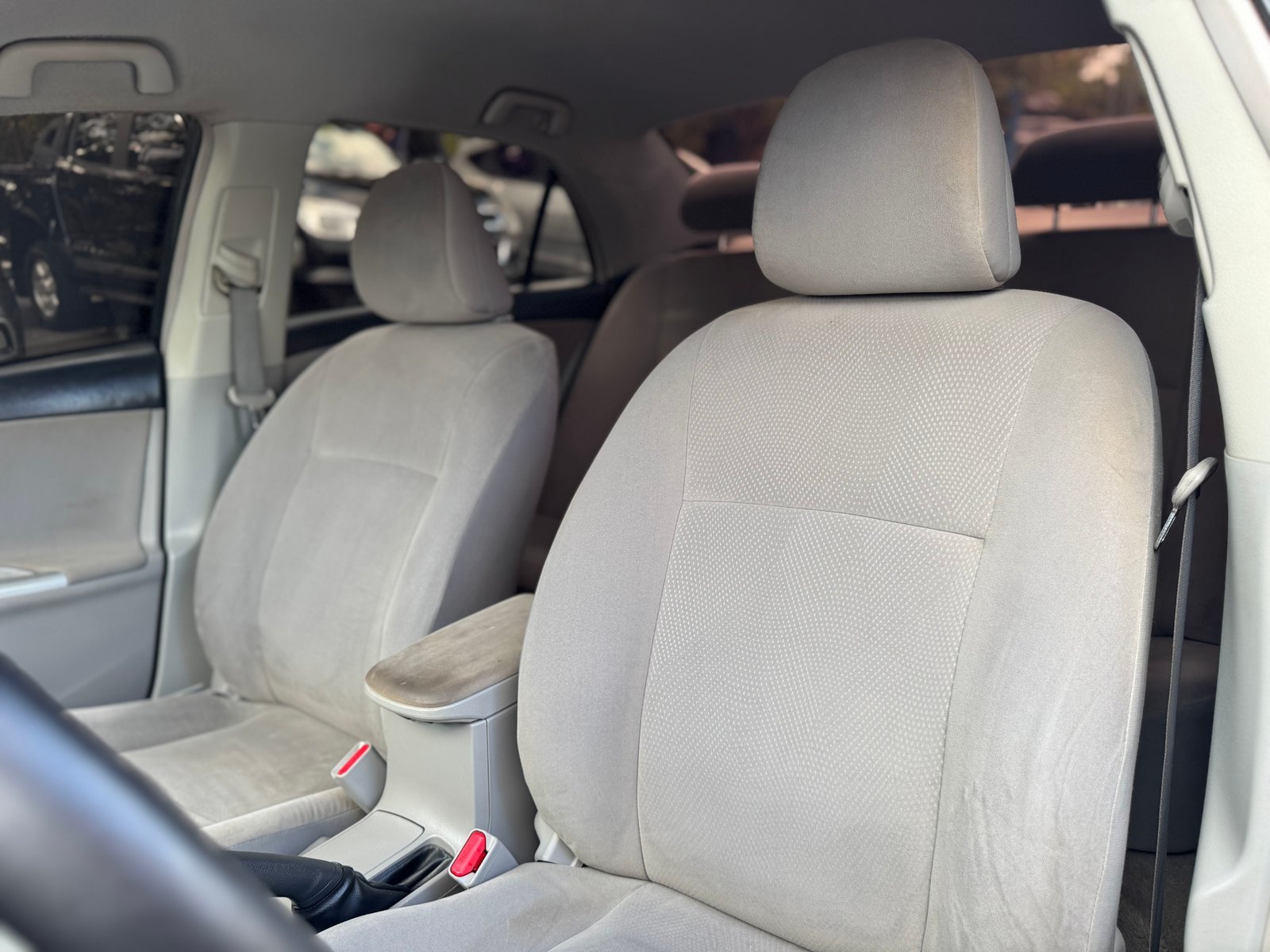 Toyota Corolla 2014 — foto 9