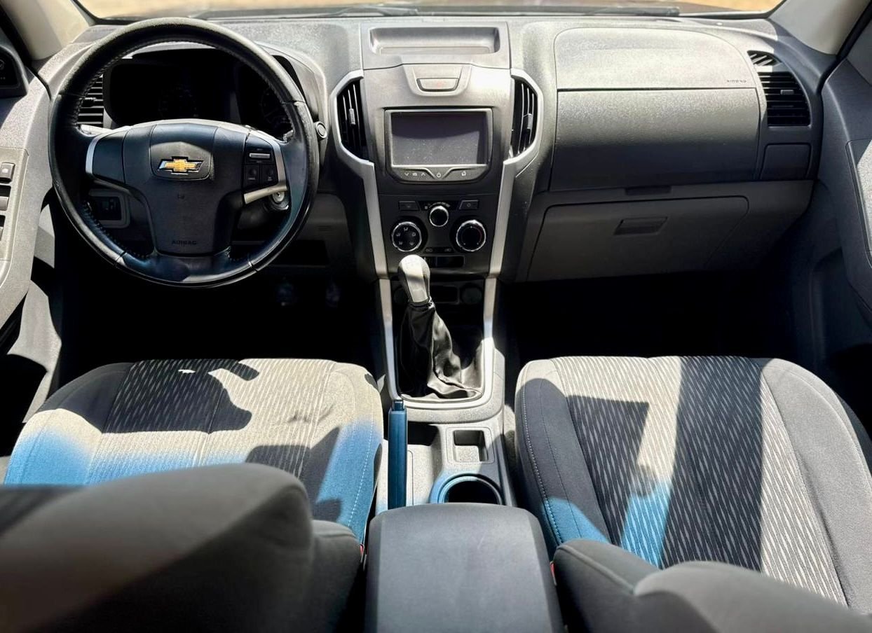 Chevrolet S10 2014 — foto 8