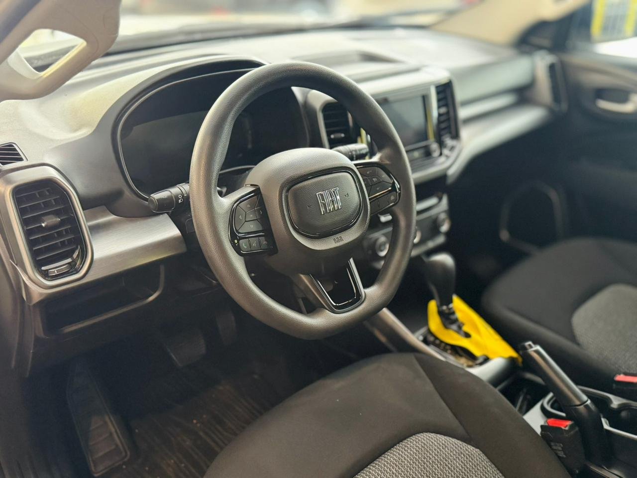 Fiat Toro 2024 — foto 9