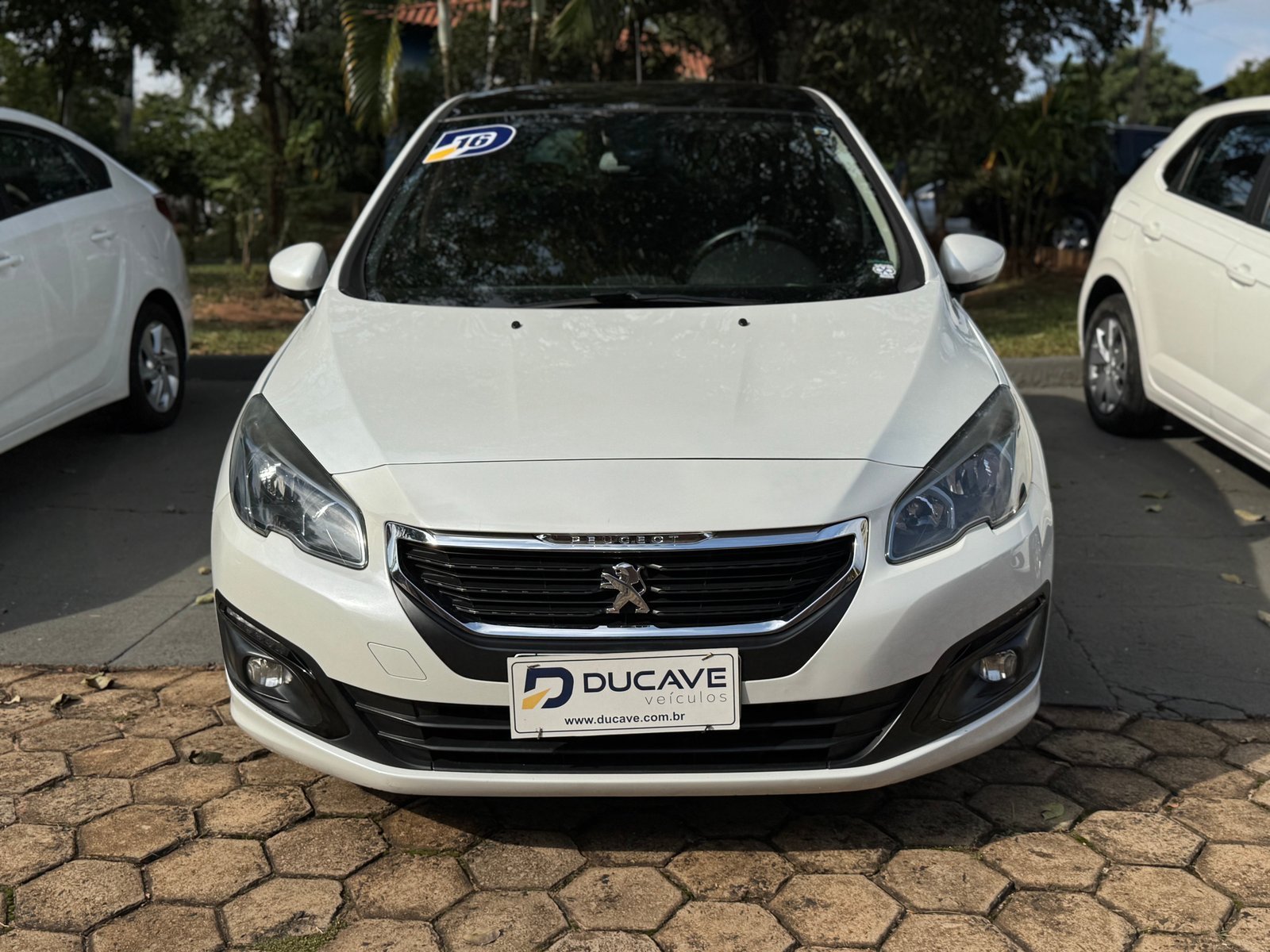 Pegeout Peugeot 308 2016 — foto 1