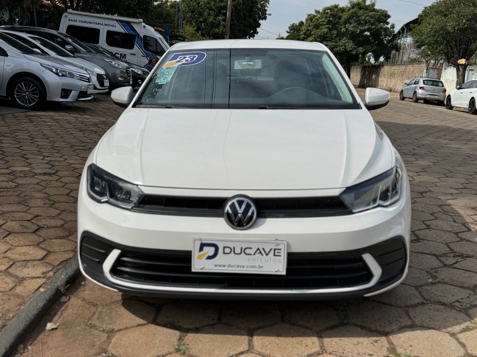 Volkswagen Polo 2023 — foto 1
