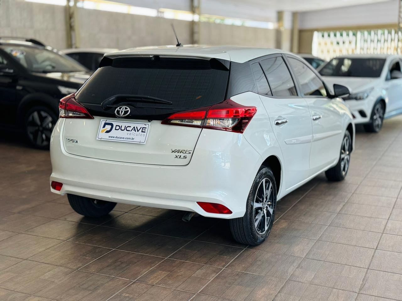 Toyota Yaris 2019 — foto 5