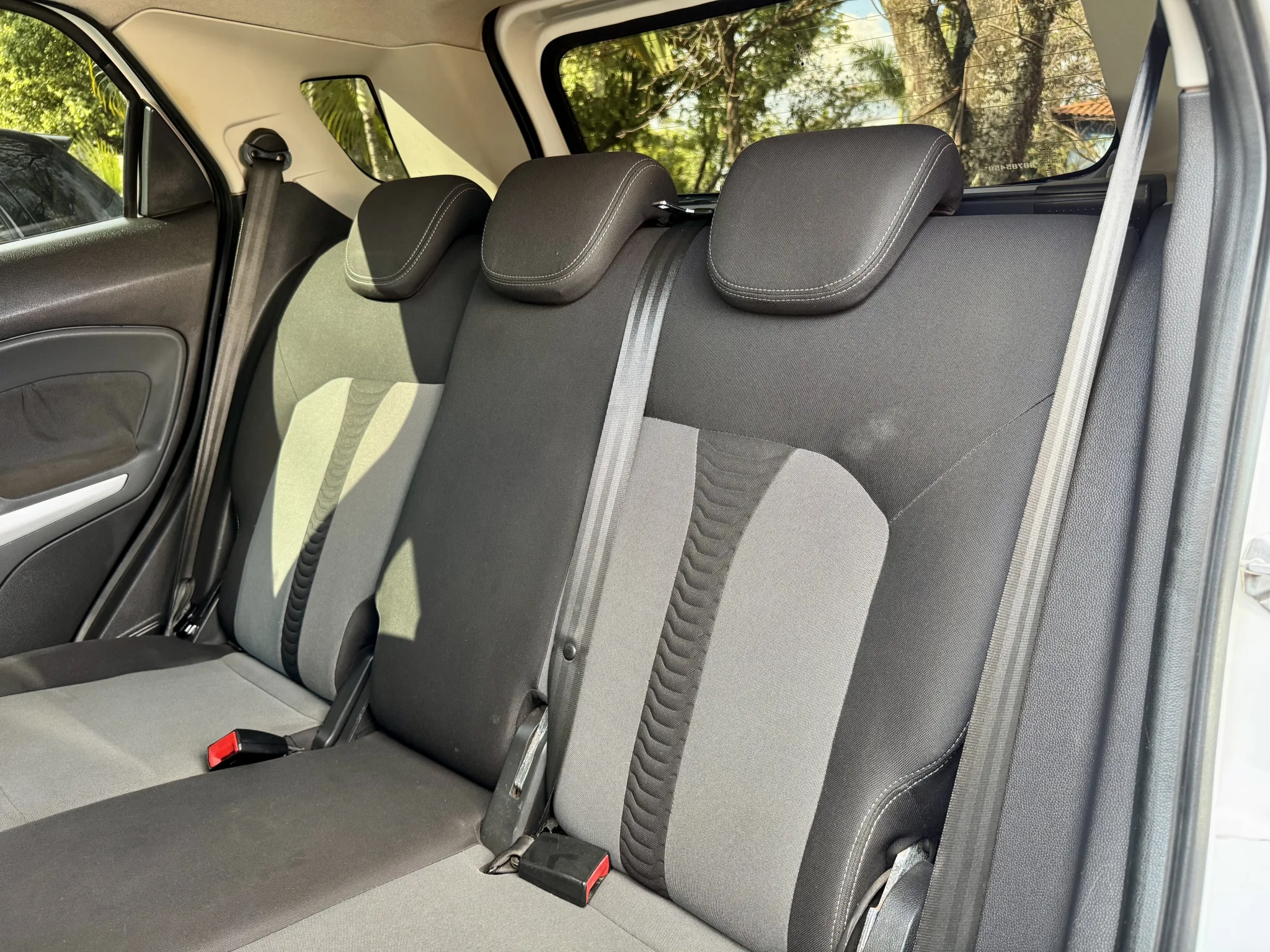 Ford Ecosport 2013 — foto 10