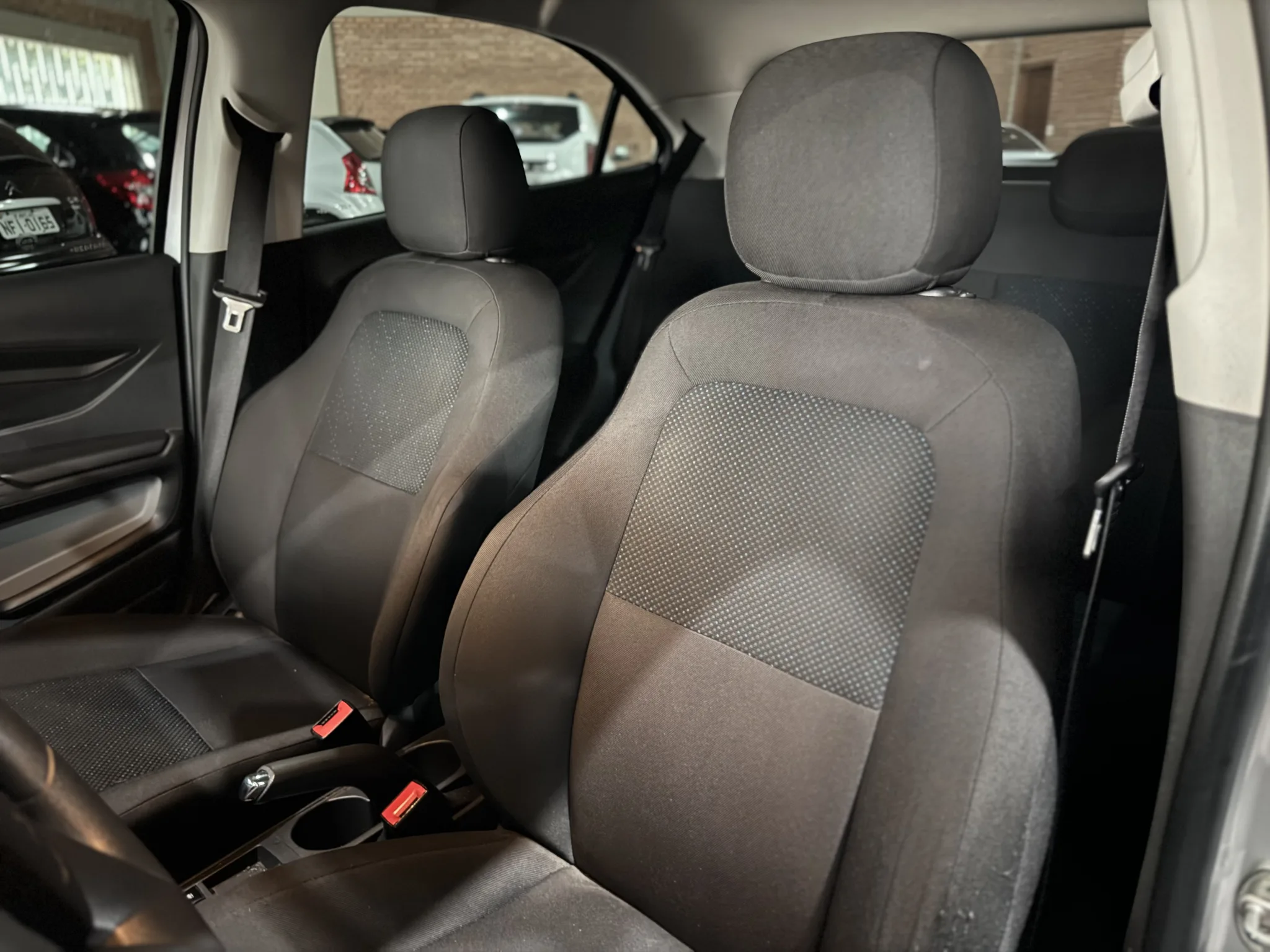 Chevrolet Onix 2018 — foto 8