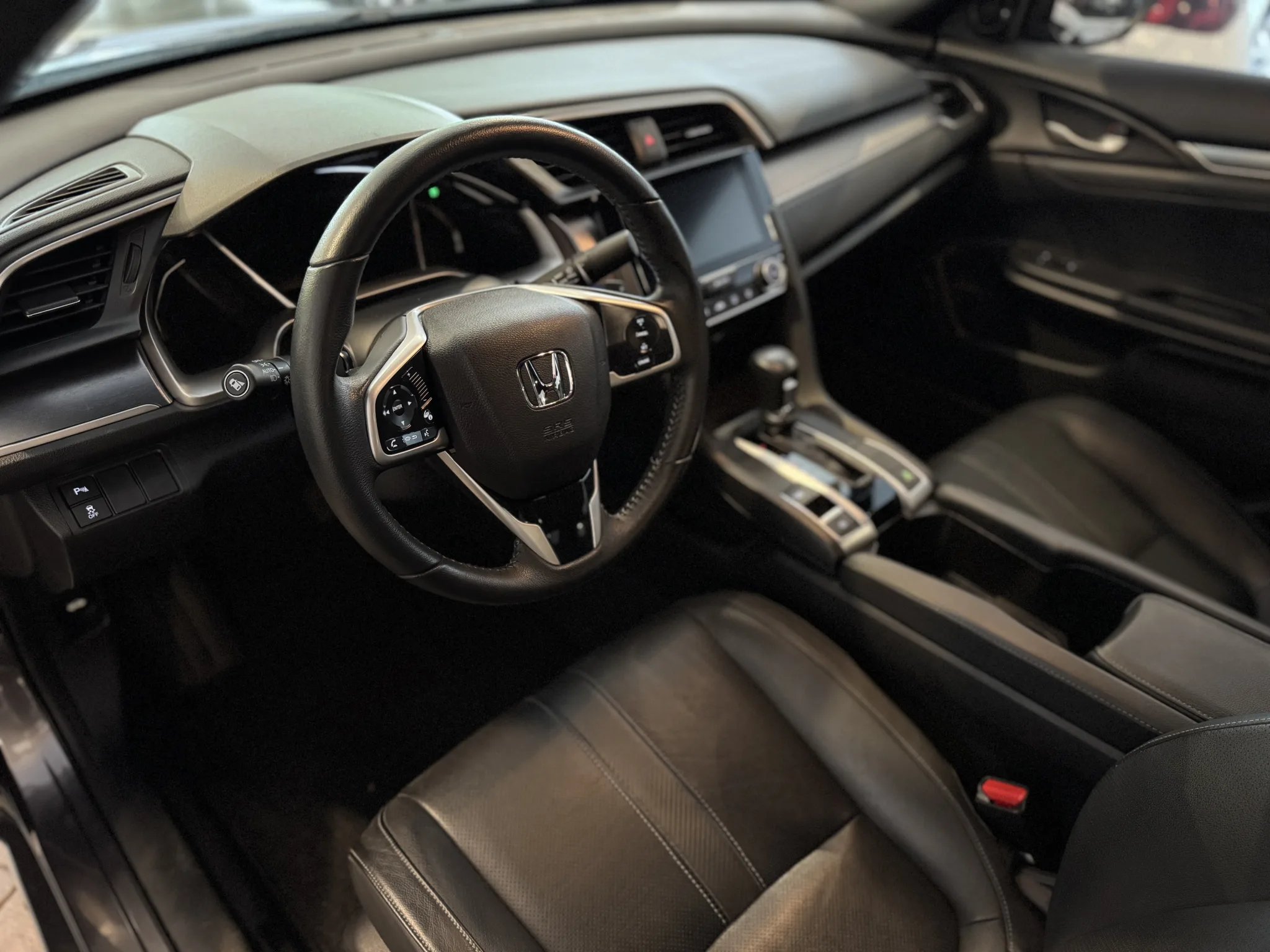 Honda Civic 2017 — foto 8
