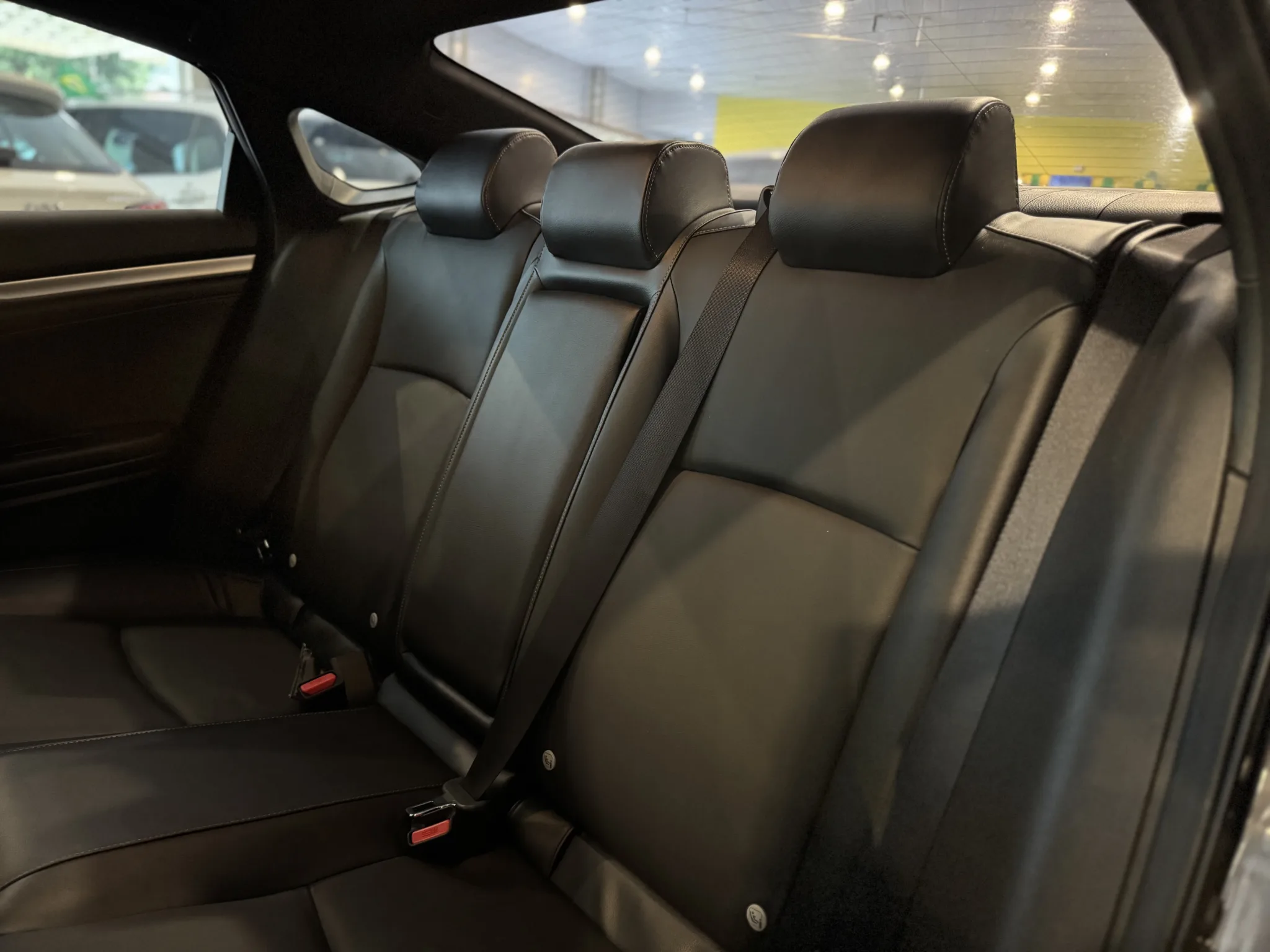 Honda Civic 2017 — foto 10