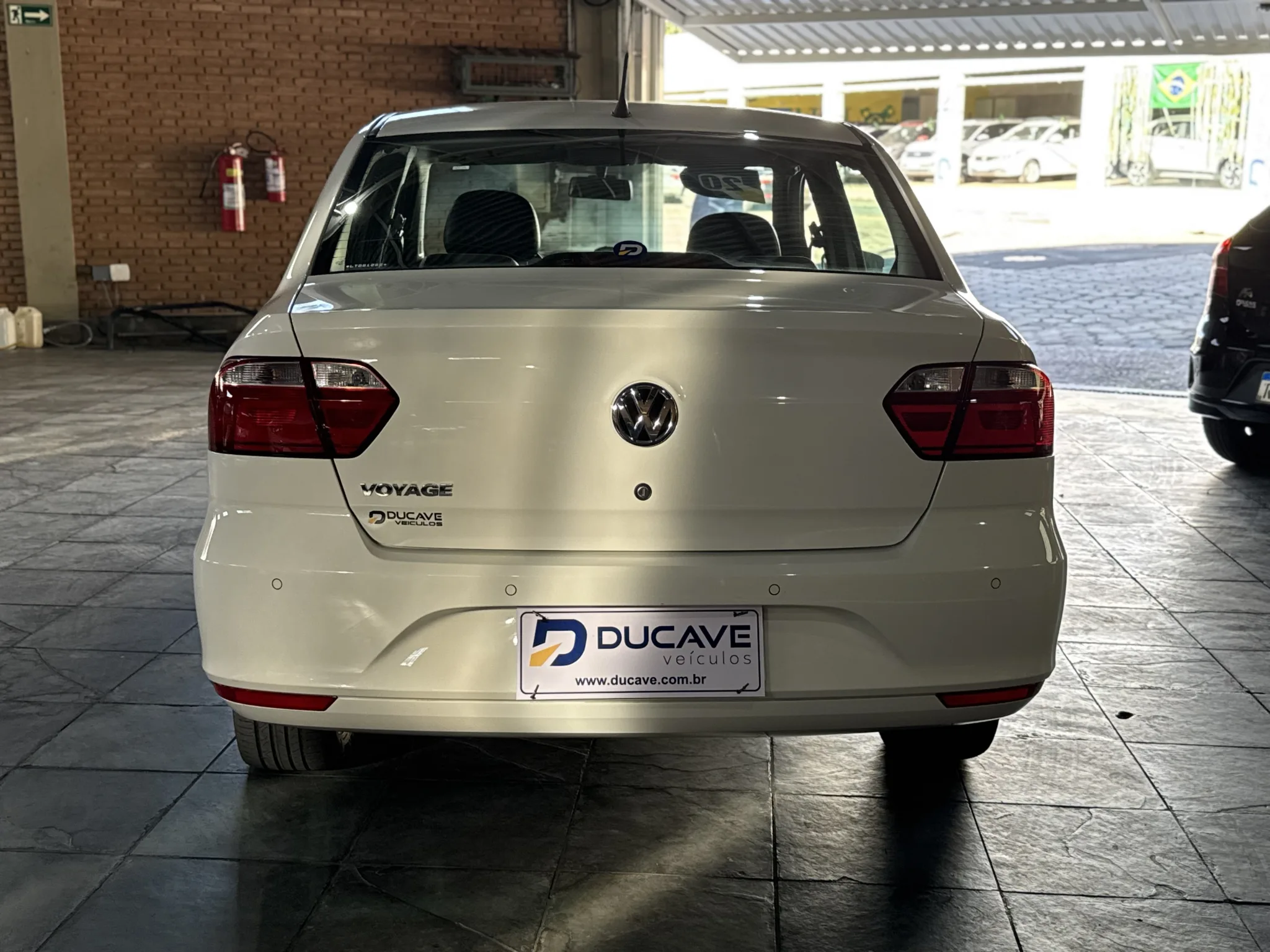 Volkswagen Voyage 2020 — foto 5