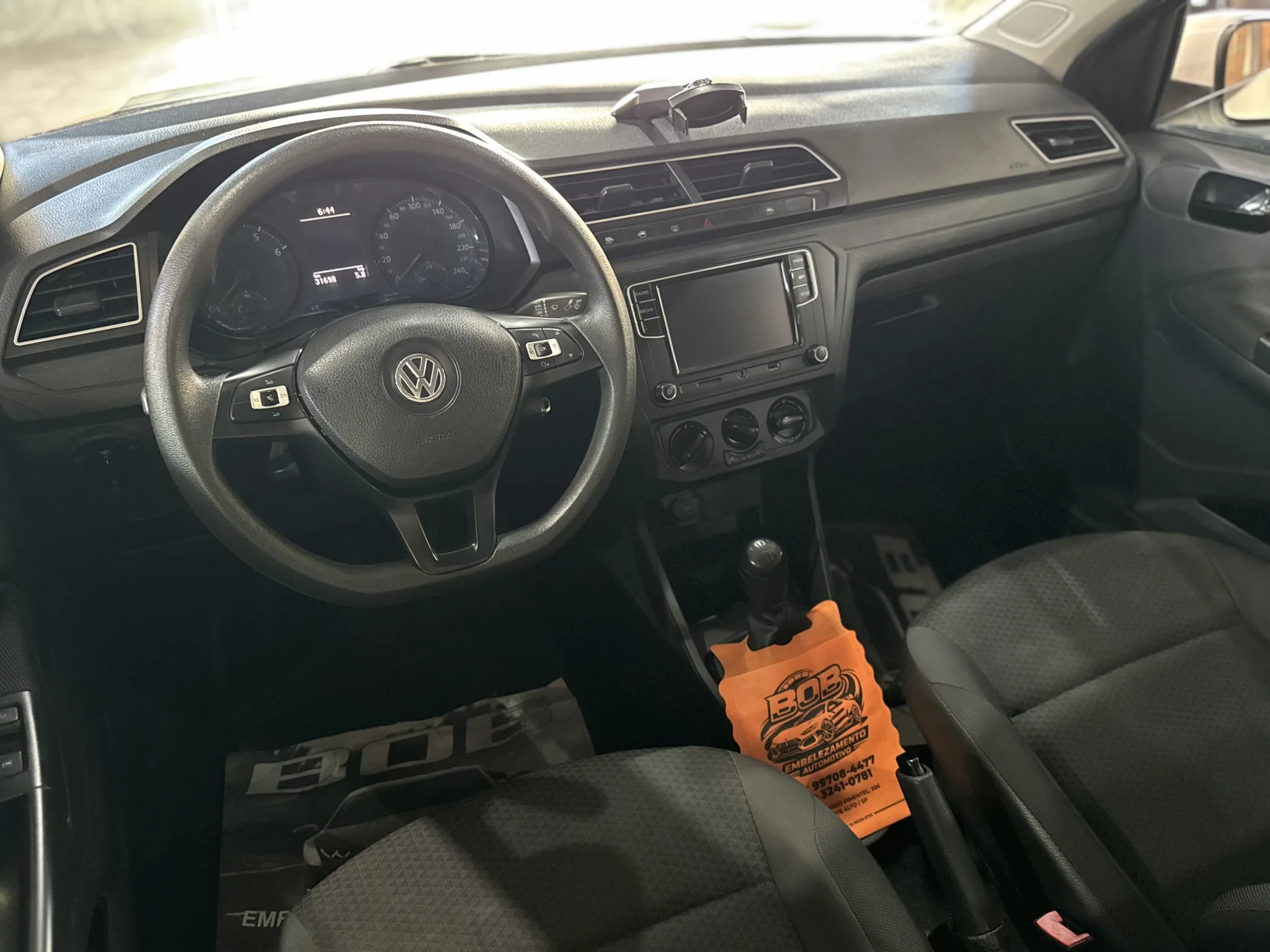 Volkswagen Voyage 2020 — foto 8