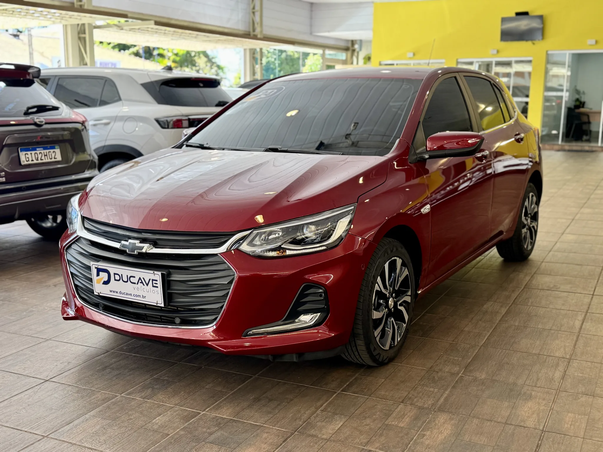 Chevrolet Onix 2024 — foto 2