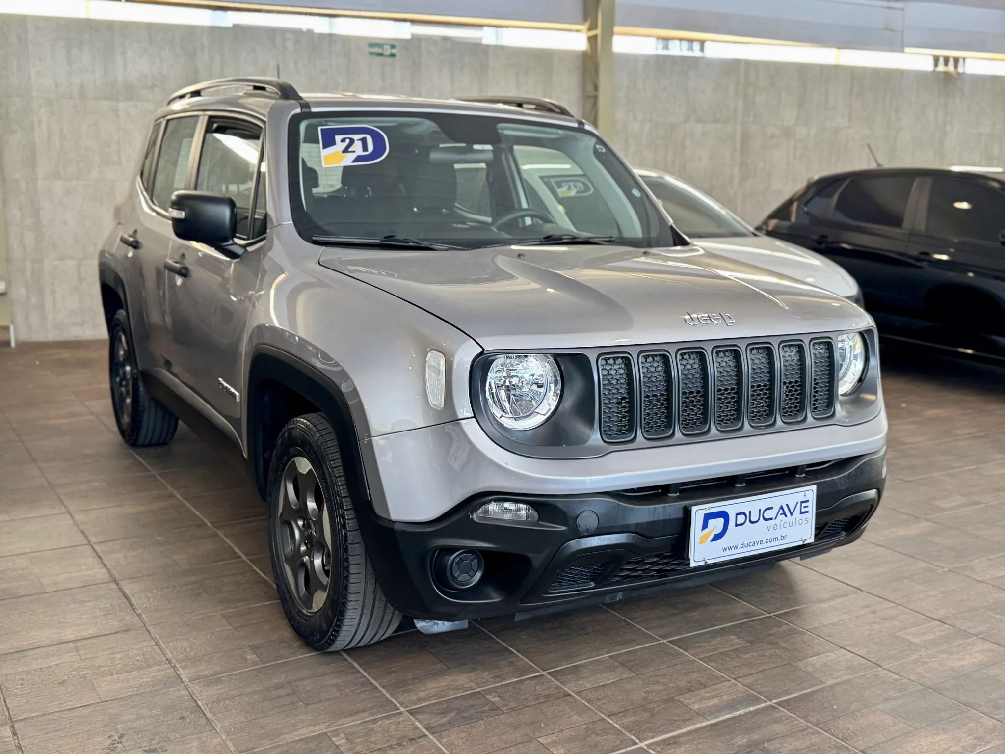 Jeep Renegade 2021 — foto 2